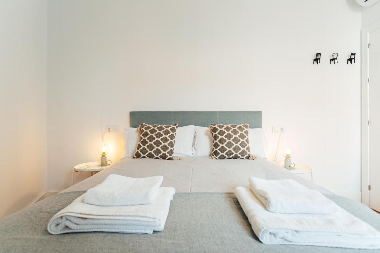 Apartament Alohamundi Peral Sewilla Zewnętrze zdjęcie