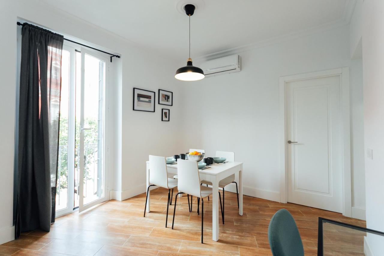 Apartament Alohamundi Peral Sewilla Zewnętrze zdjęcie