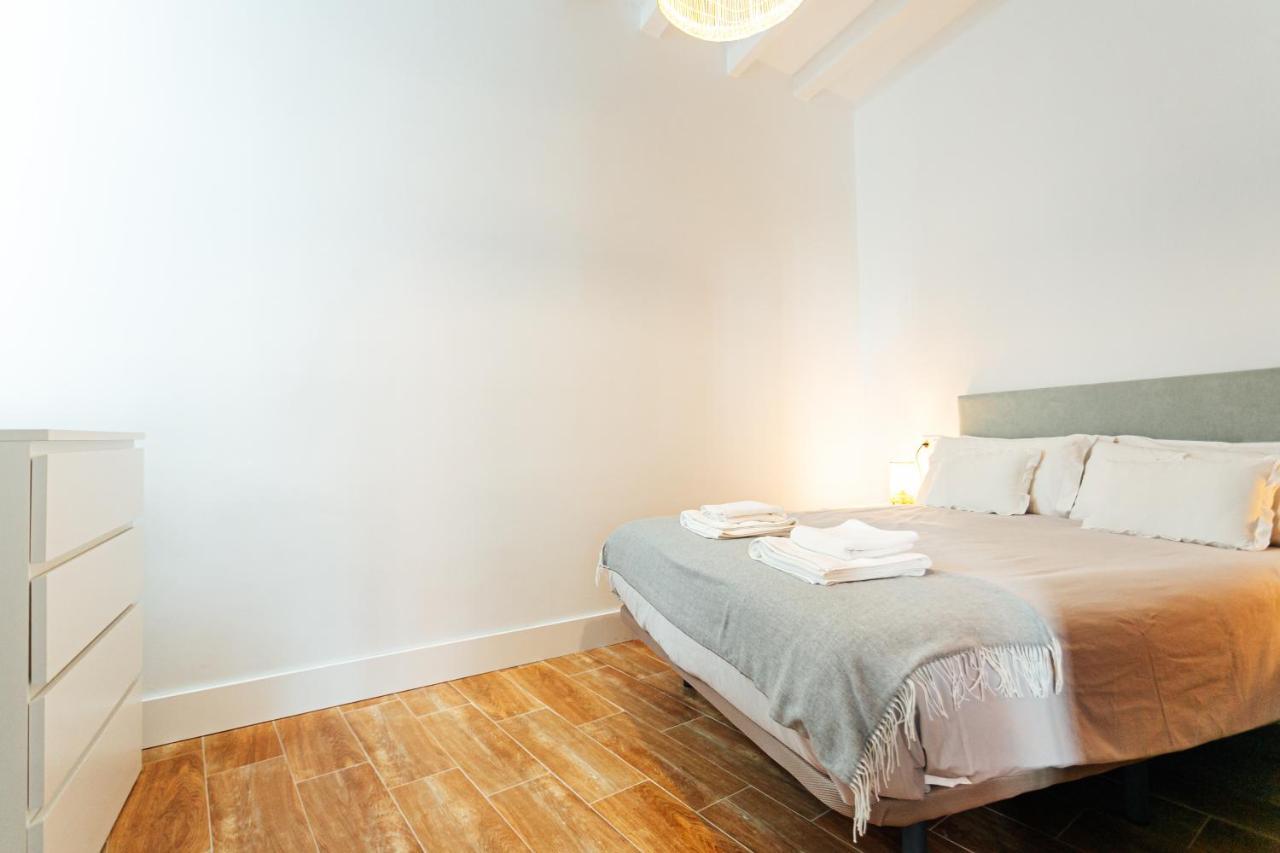 Apartament Alohamundi Peral Sewilla Zewnętrze zdjęcie