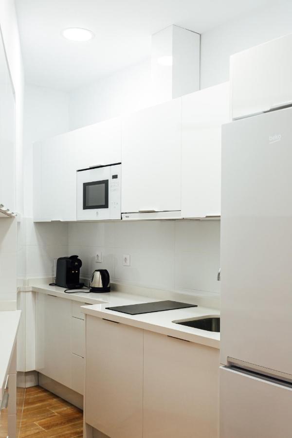 Apartament Alohamundi Peral Sewilla Zewnętrze zdjęcie