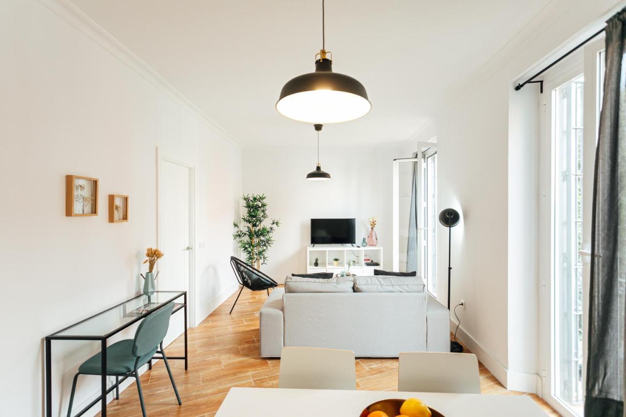Apartament Alohamundi Peral Sewilla Zewnętrze zdjęcie