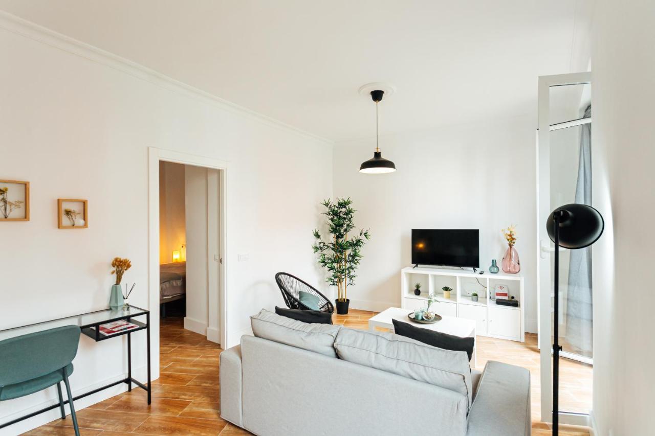 Apartament Alohamundi Peral Sewilla Zewnętrze zdjęcie